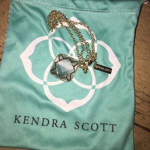 Kendra Scott Necklace